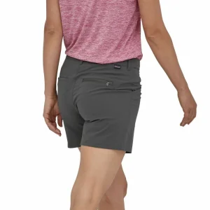 marque pas cher en ligne Tout neuf 😍 Patagonia Quandary Shorts – 5 in. – Short randonnée femme 🎉 10